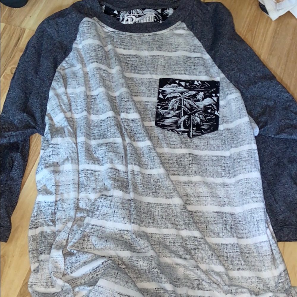 Long sleeved shirt